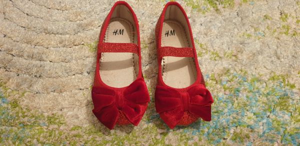 Pantofi roși H&M